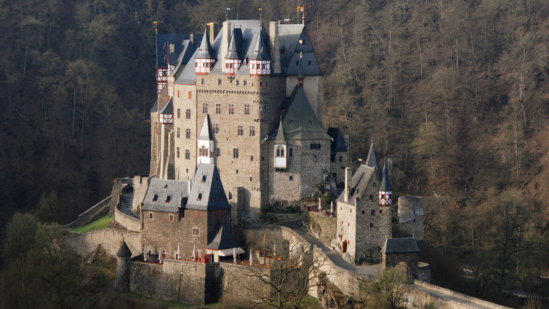 Burg Eltz - Ansicht 1 