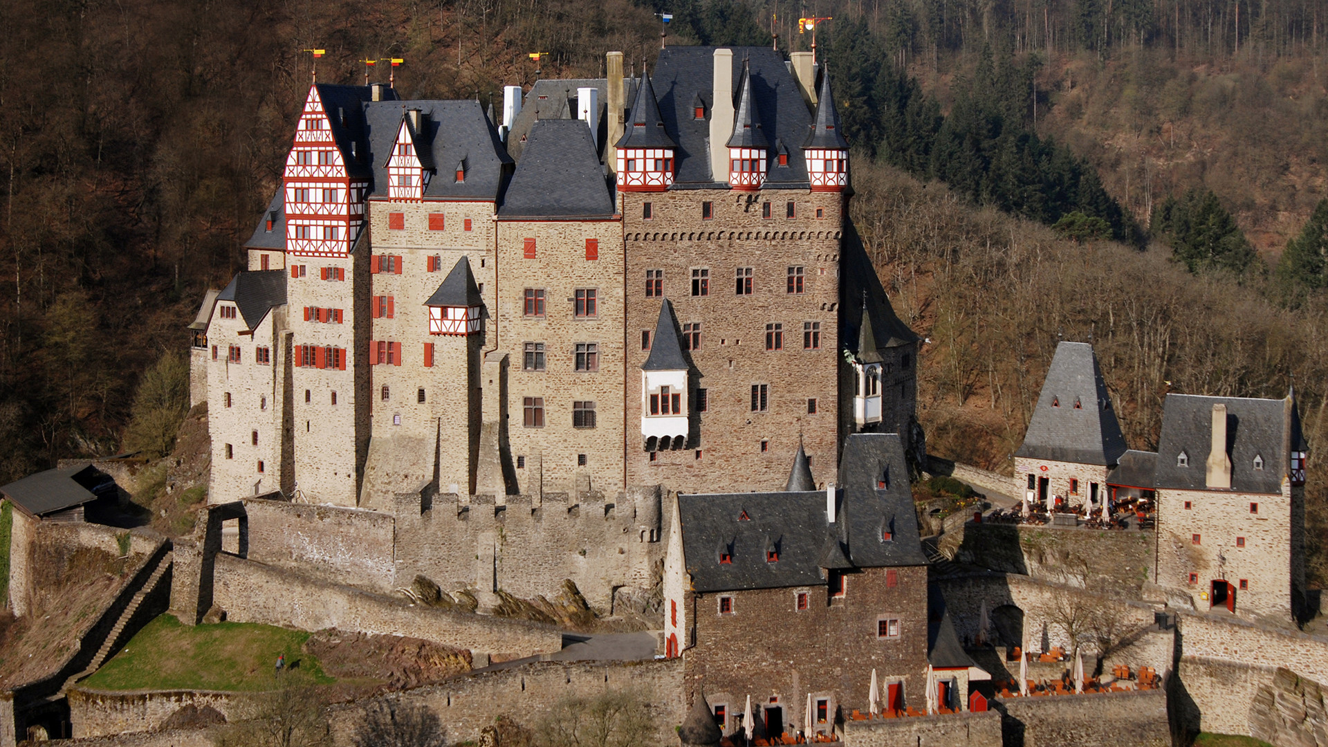 Burg Eltz - Ansicht 2