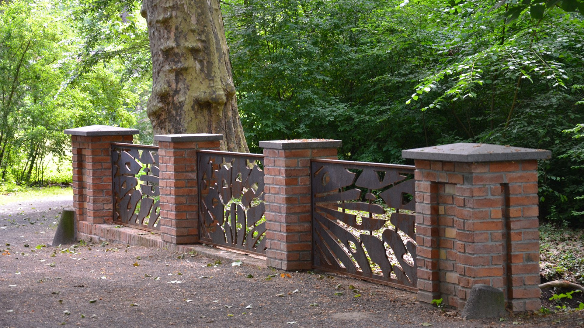 Rote Brücke - Perspektive 2